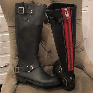 Tall Rubber Boots w/Red Stripe Zipper,sz 8